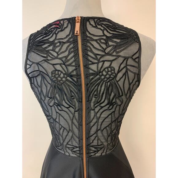 Ted Baker Dress Size 1 (XS) Black Vemma Lace Skater Mini Edgy Sheer Trendy - Picture 7 of 11
